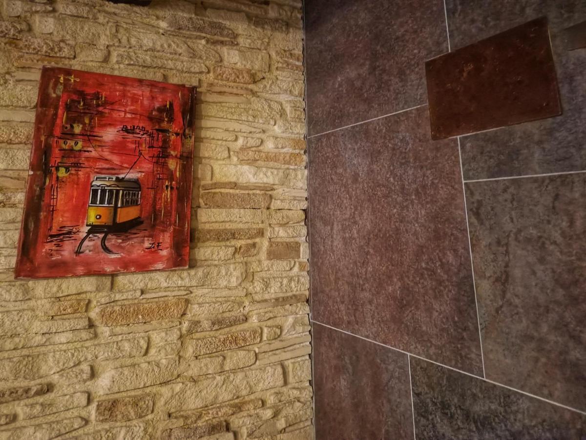 Beautiful Apartment In The Historic Neighbourhood Тарагона Екстериор снимка